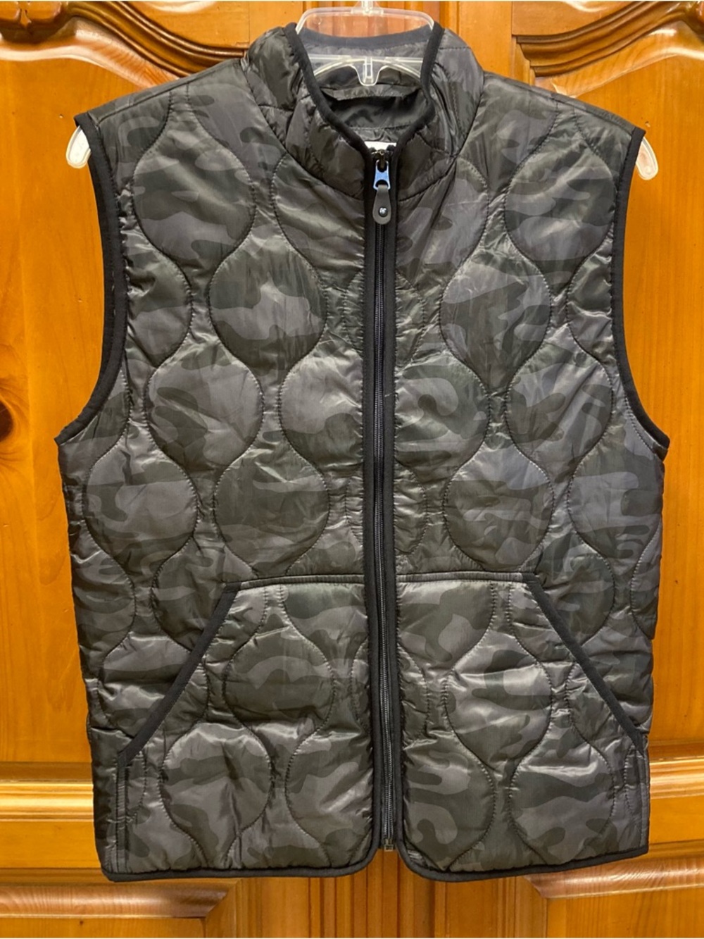 Goodfellow & Co Black Camo Quilted Puffer Vest Full Zip Size Small